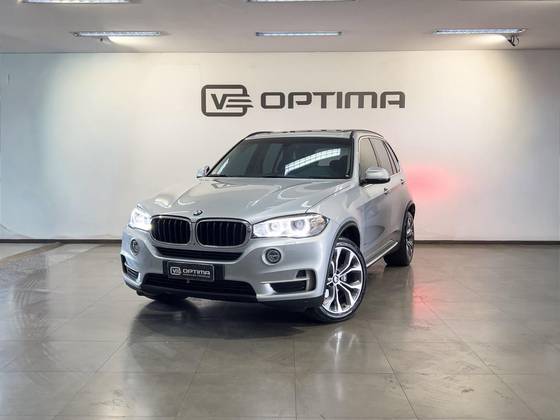 BMW X5 3.0 4X4 30D I6 TURBO DIESEL 4P AUTOMÁTICO BMW X5 3.0 4X4 30D I6 TURBO DIESEL 4P AUTOMÁTICO